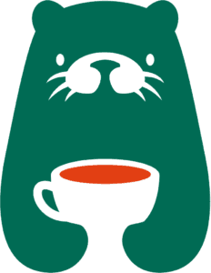 귀여운 수달, 트웰고가 커피잔을 들고 있다.